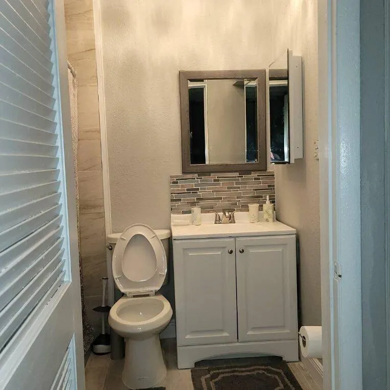 7751 NW 41ST STREET #Efficiency Davie, FL 33024