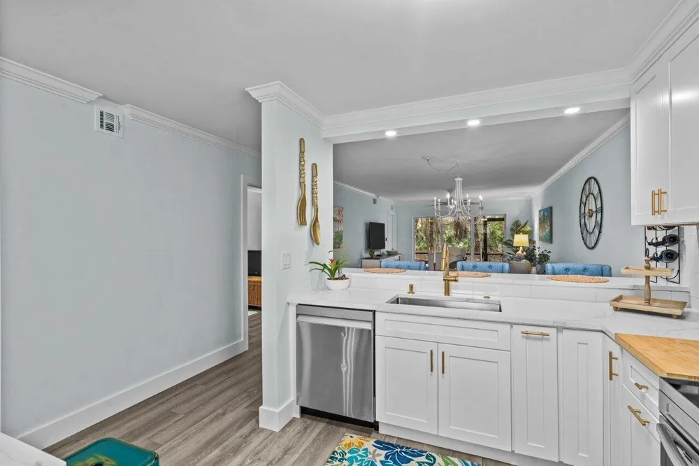 2001 Sabal Ridge Court #A Palm Beach Gardens, FL 33418