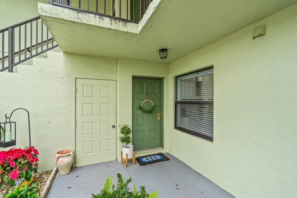 2001 Sabal Ridge Court #A Palm Beach Gardens, FL 33418