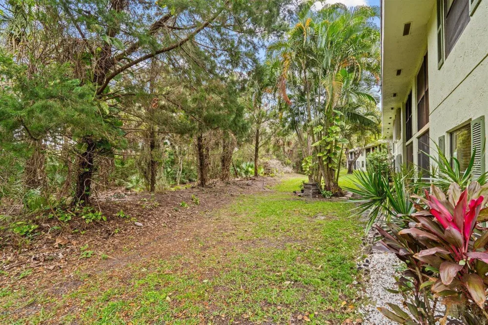 2001 Sabal Ridge Court #A Palm Beach Gardens, FL 33418