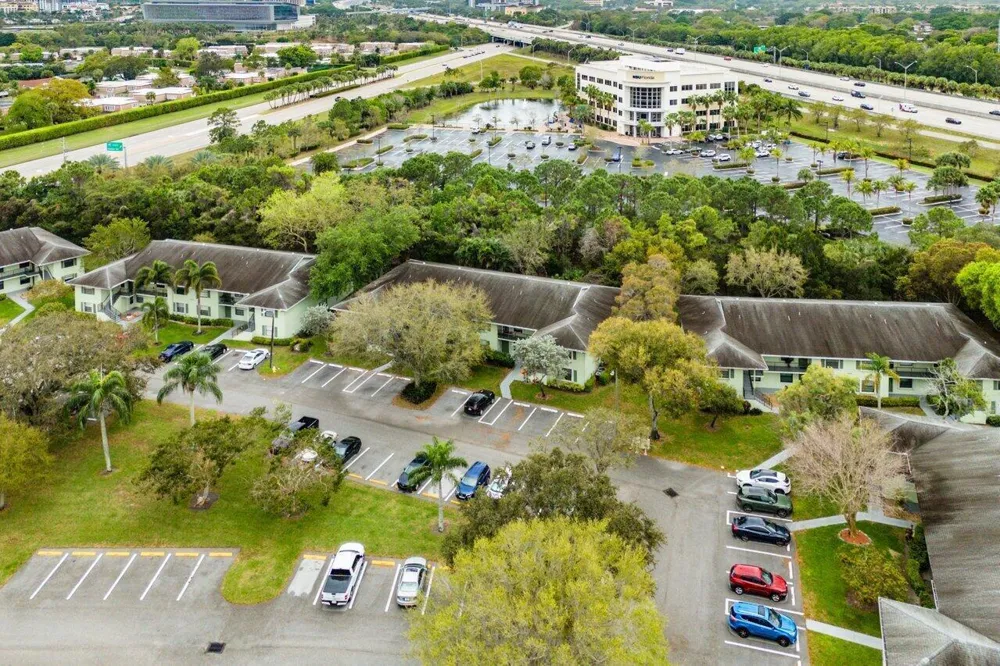 2001 Sabal Ridge Court #A Palm Beach Gardens, FL 33418