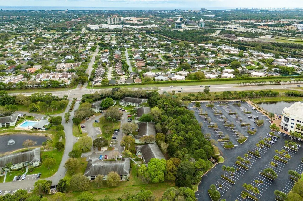 2001 Sabal Ridge Court #A Palm Beach Gardens, FL 33418