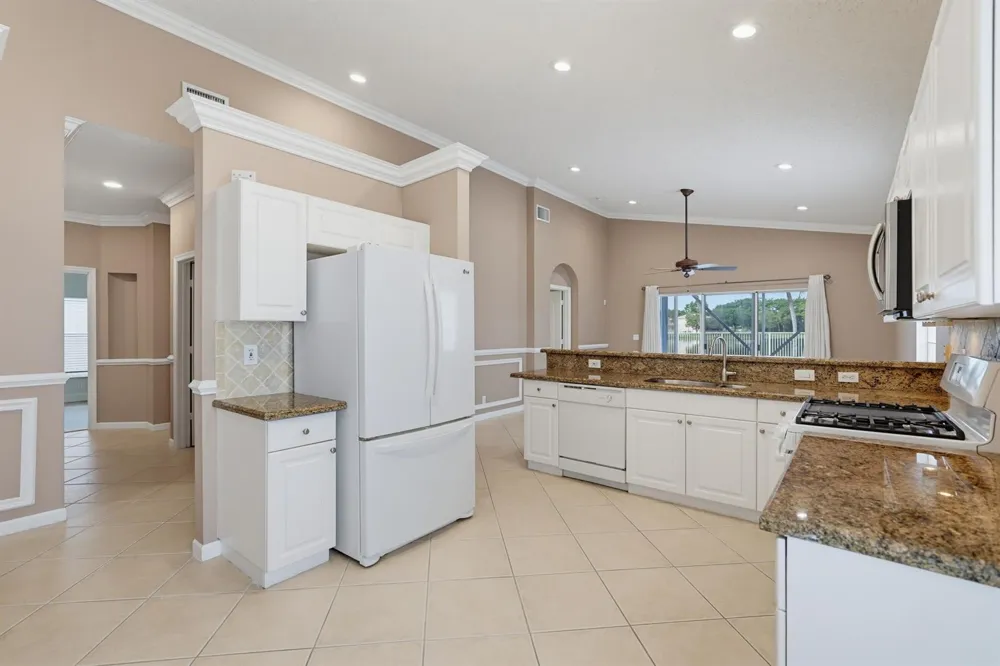 5691 Saddle Trail Lane Lake Worth, FL 33449