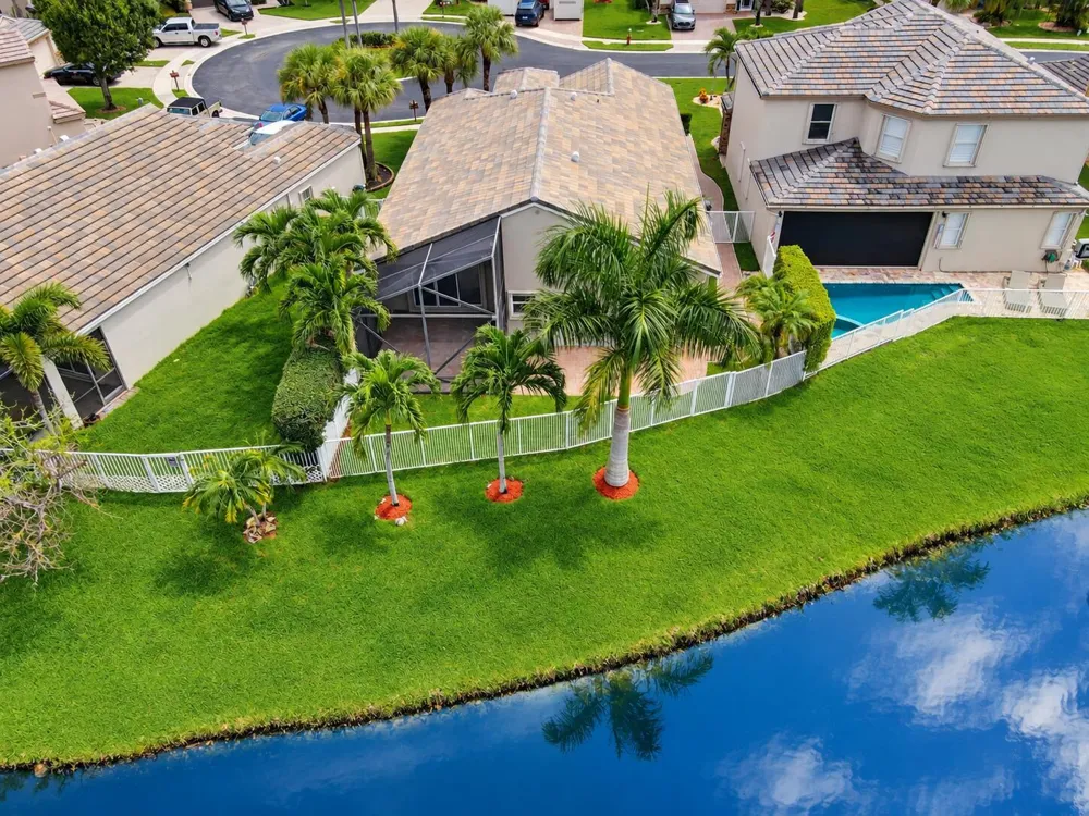 5691 Saddle Trail Lane Lake Worth, FL 33449