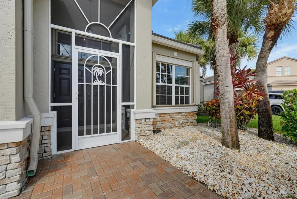 5691 Saddle Trail Lane Lake Worth, FL 33449
