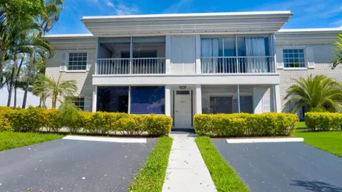 6207 BAY CLUB DRIVE #1