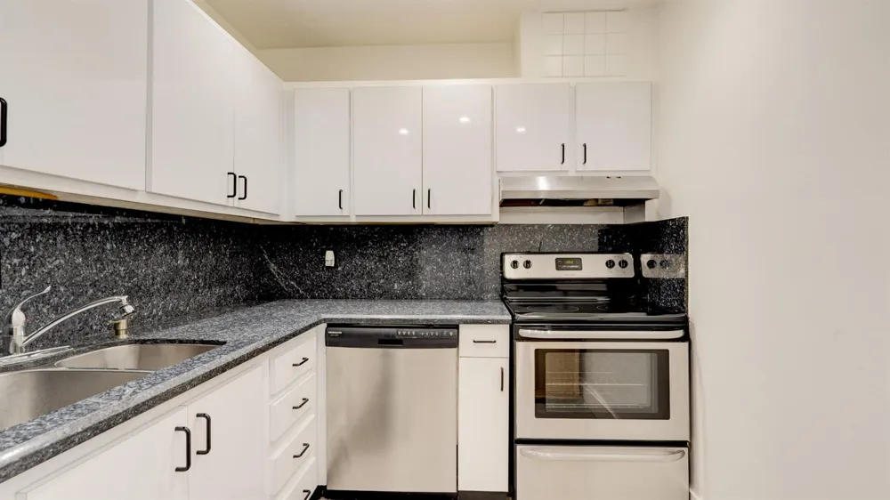 6207 BAY CLUB DRIVE #1 Fort Lauderdale, FL 33308