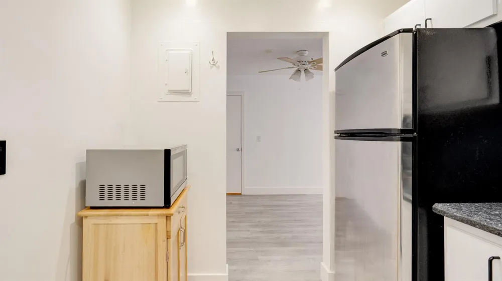 6207 BAY CLUB DRIVE #1 Fort Lauderdale, FL 33308