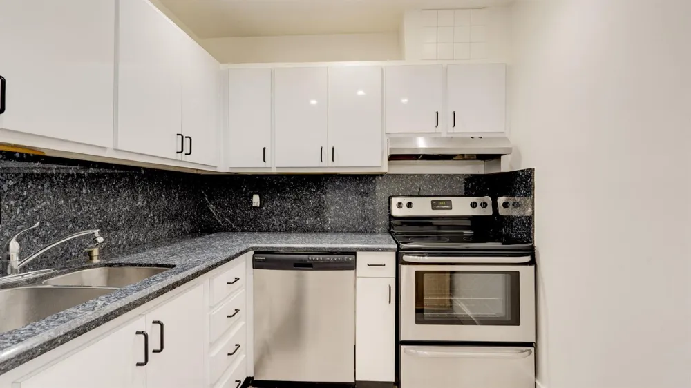 6207 BAY CLUB DRIVE #1 Fort Lauderdale, FL 33308