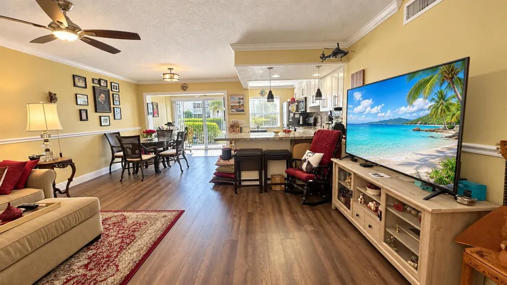 14 COLONIAL CLUB DRIVE #103 Boynton Beach, FL 33435