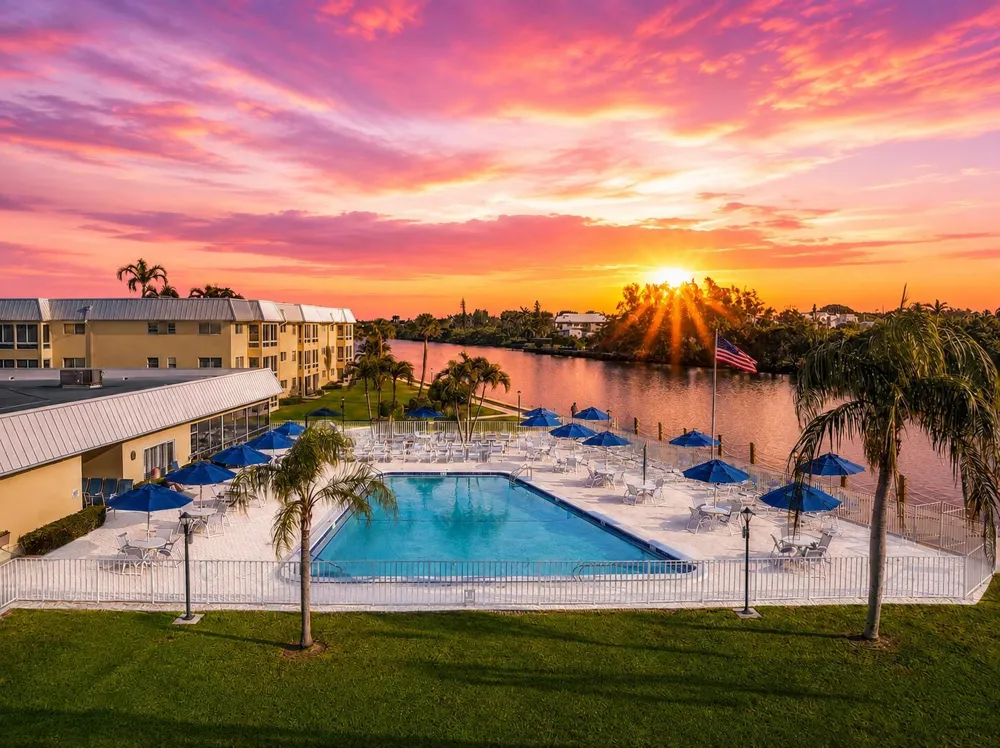 14 COLONIAL CLUB DRIVE #103 Boynton Beach, FL 33435