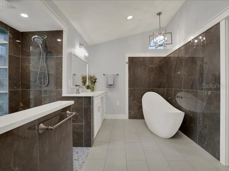 5304 PATRICIA PLACE Weeki Wachee, FL 34607