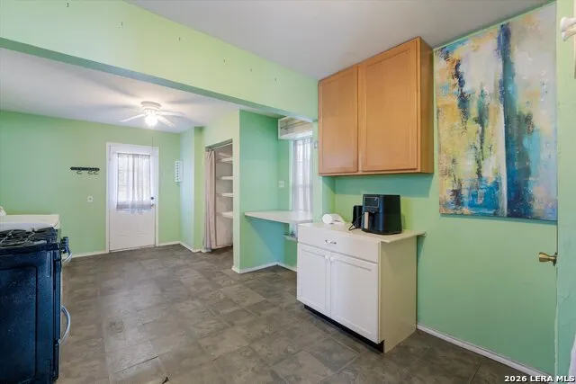 119 Rollins Ave San Antonio, TX 78228
