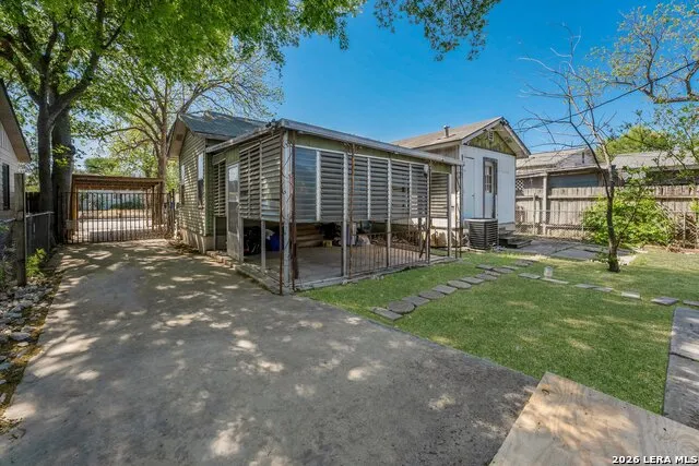 119 Rollins Ave San Antonio, TX 78228