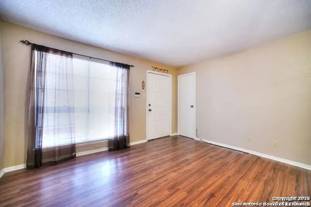 3243 Nacogdoches Rd #1502 San Antonio, TX 78217