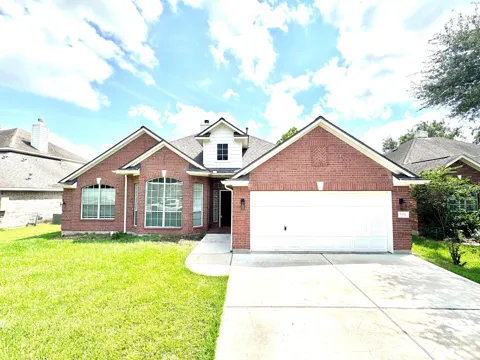 3351 Lakeway Lane