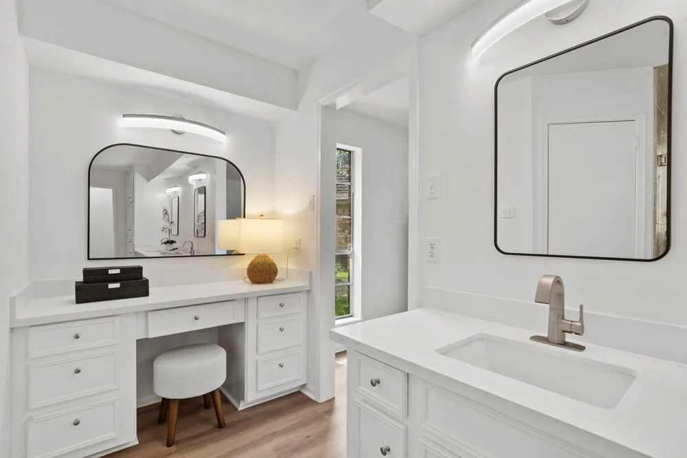 8206 Colonial Oaks Lane Spring, TX 77379