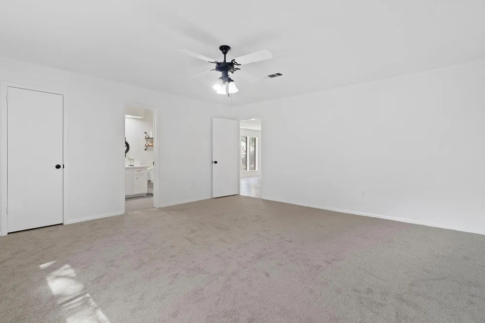 8206 Colonial Oaks Lane Spring, TX 77379