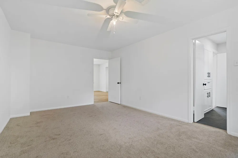 8206 Colonial Oaks Lane Spring, TX 77379