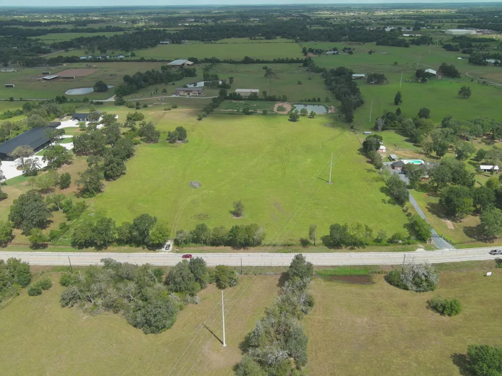 35678 Fm 1488 Hempstead, TX 77445