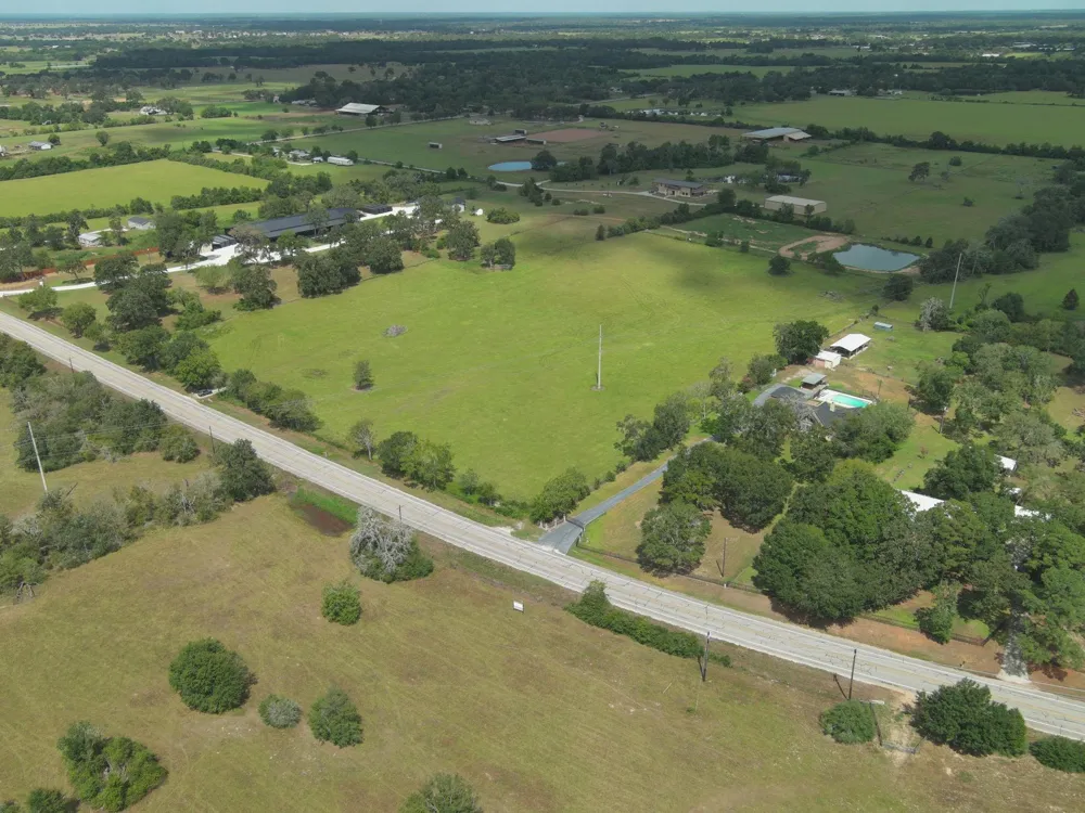 35678 Fm 1488 Hempstead, TX 77445