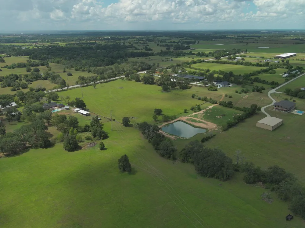 35678 Fm 1488 Hempstead, TX 77445