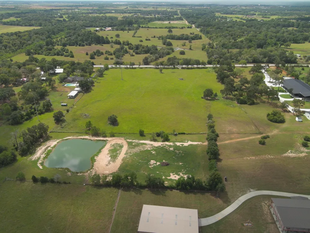 35678 Fm 1488 Hempstead, TX 77445
