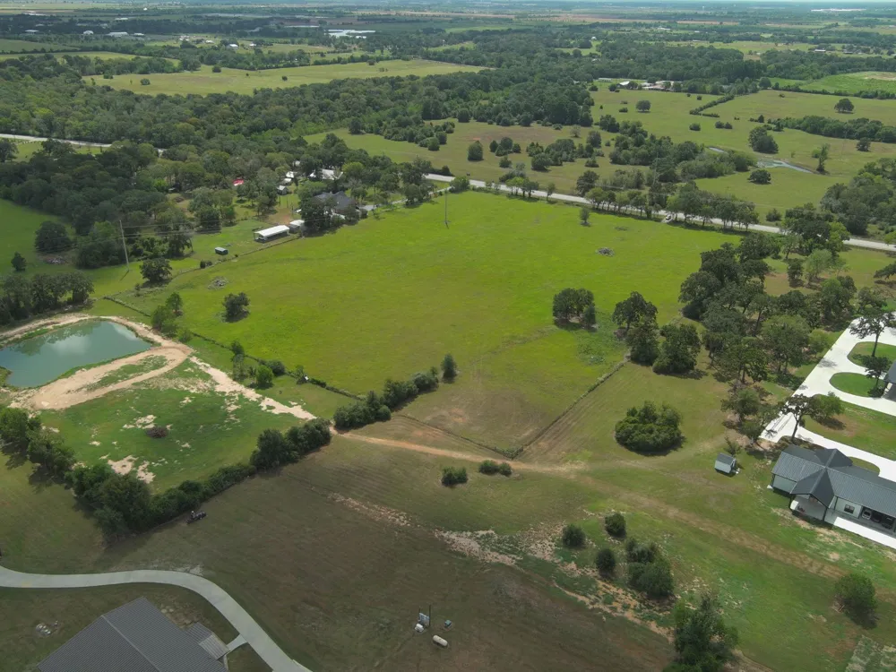 35678 Fm 1488 Hempstead, TX 77445