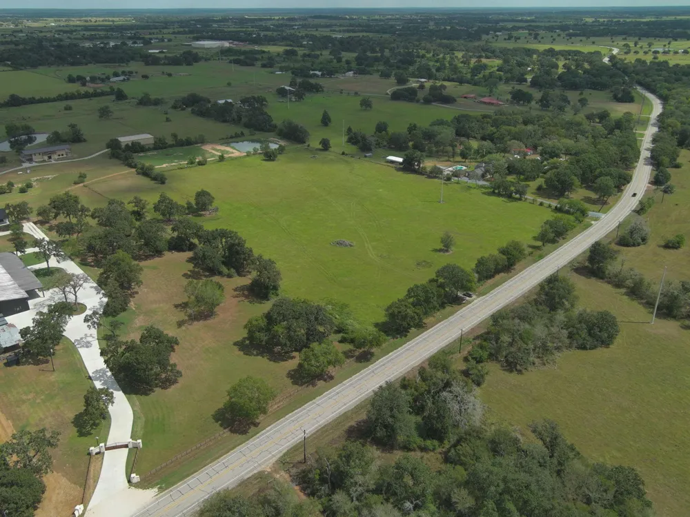 35678 Fm 1488 Hempstead, TX 77445