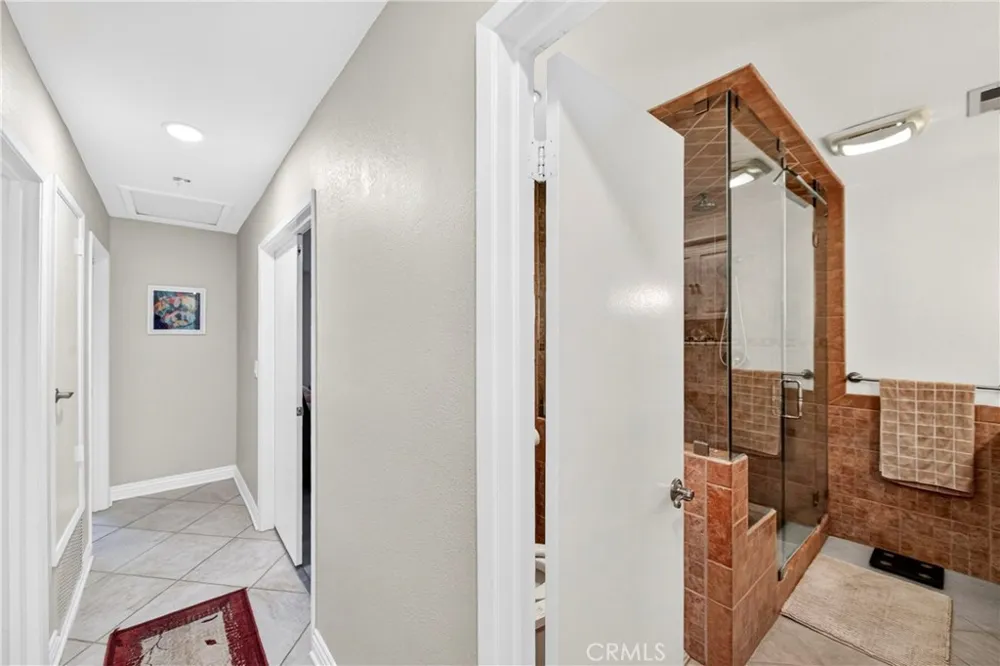 800 Arroyo Fullerton, CA 92833