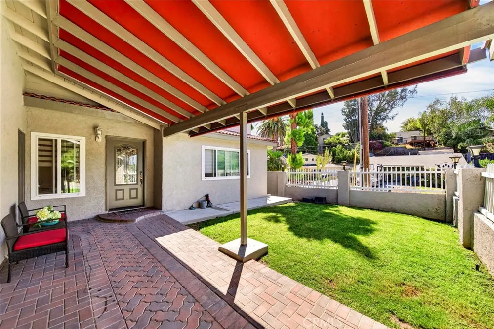 800 Arroyo Fullerton, CA 92833
