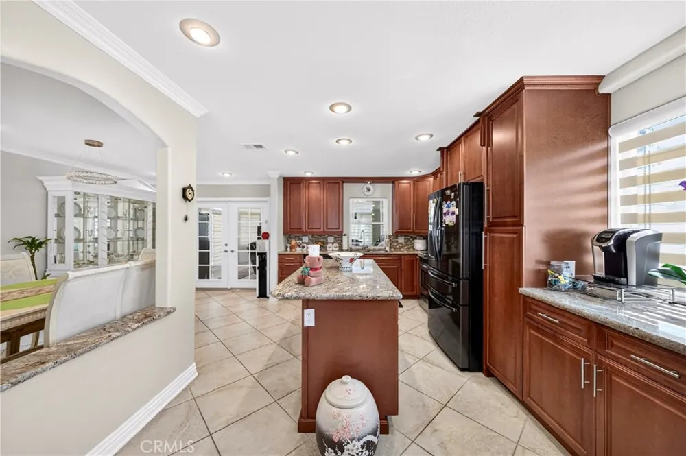 800 Arroyo Fullerton, CA 92833
