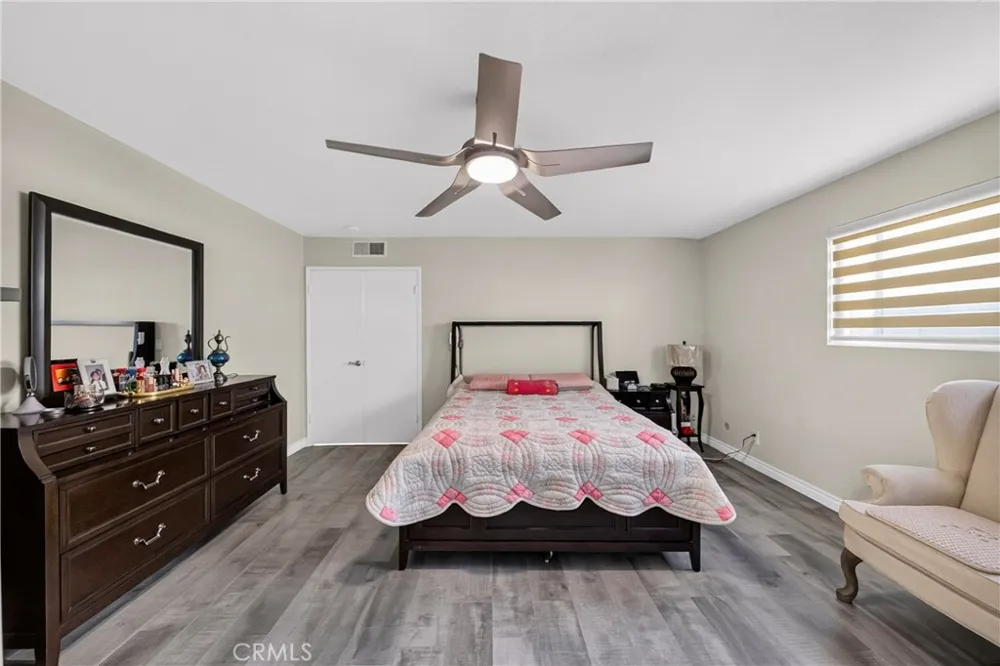 800 Arroyo Fullerton, CA 92833