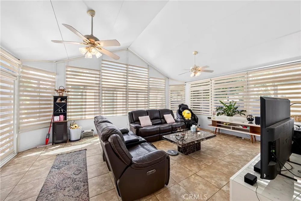 800 Arroyo Fullerton, CA 92833