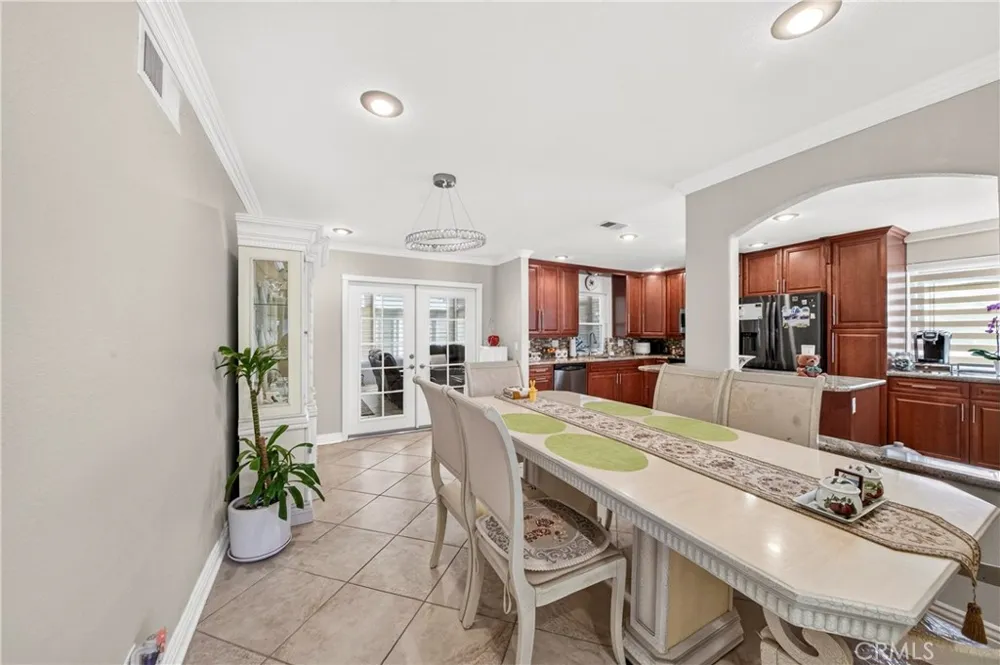 800 Arroyo Fullerton, CA 92833