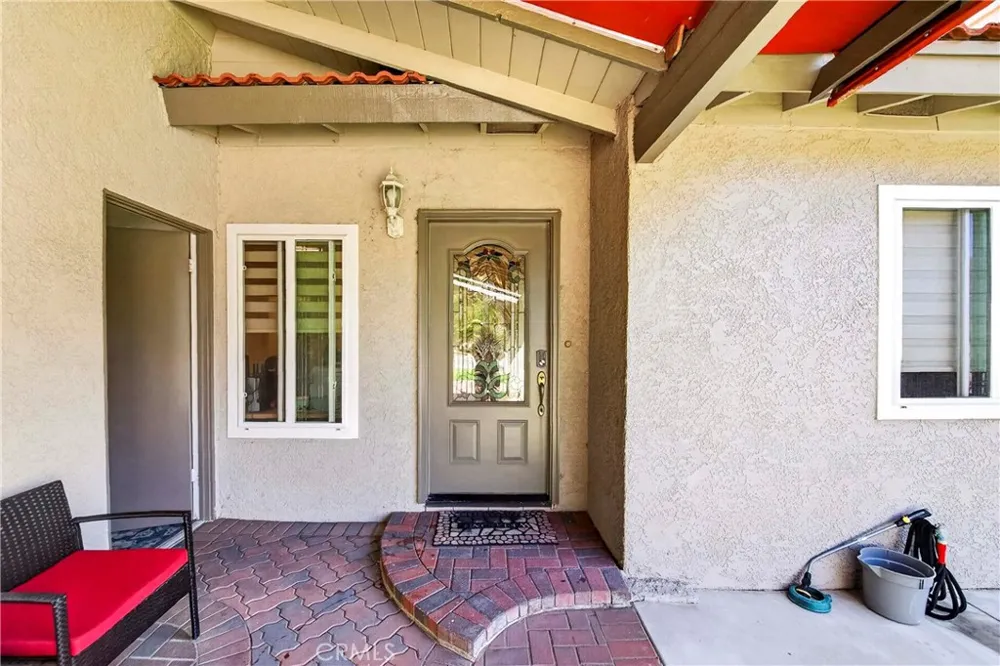 800 Arroyo Fullerton, CA 92833