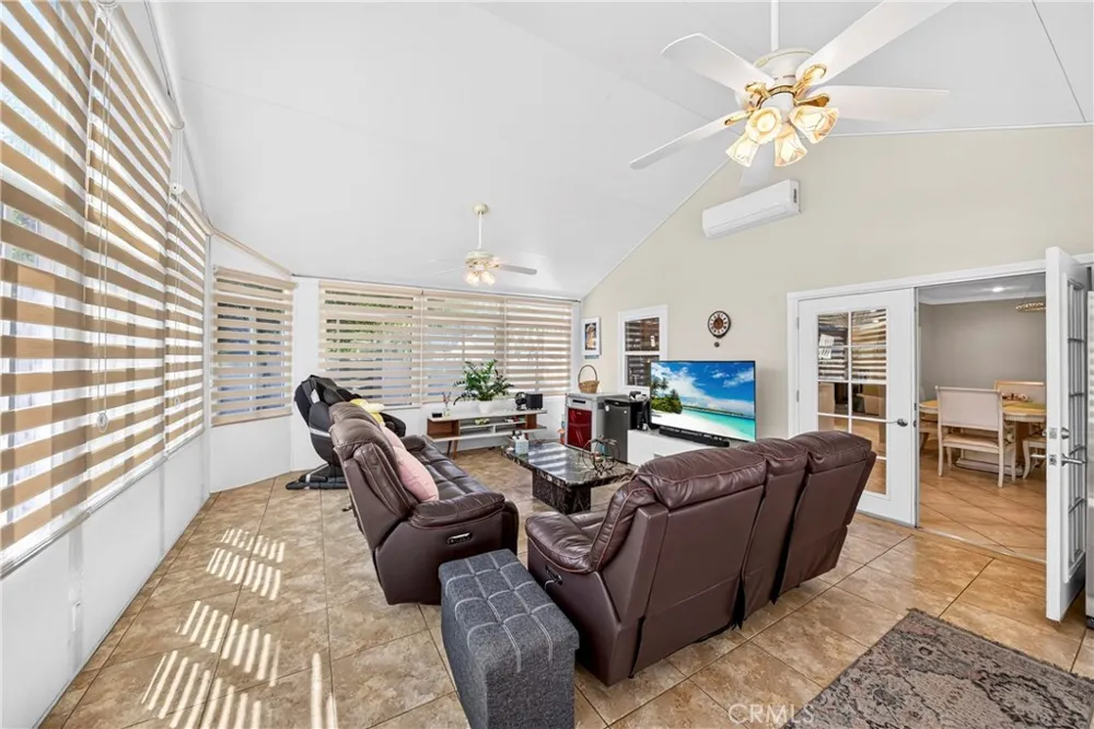 800 Arroyo Fullerton, CA 92833