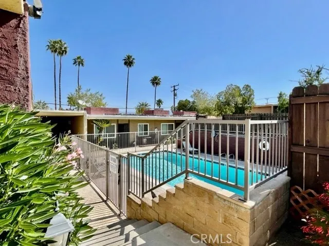 68460 Kings Road #1 Cathedral City, CA 92234