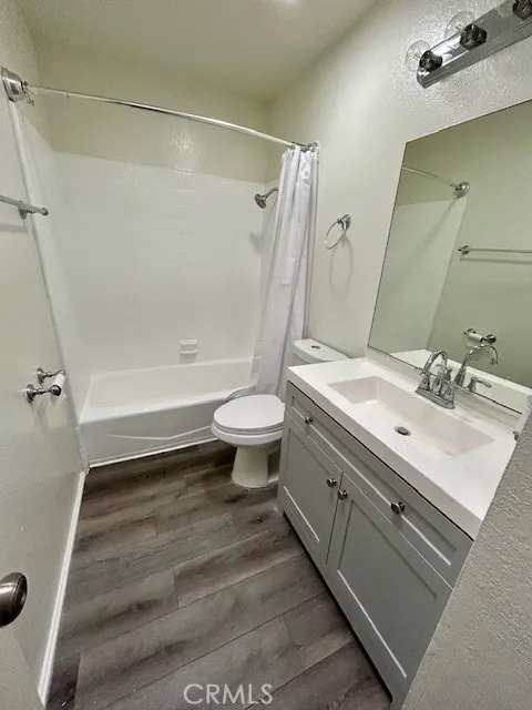 68460 Kings Road #1 Cathedral City, CA 92234