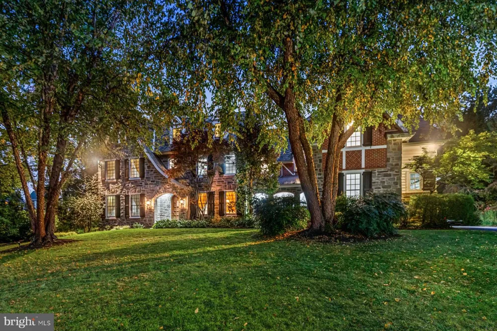 1132 YOUNGS FORD ROAD Gladwyne, PA 19035