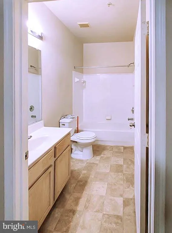 7420 HINDON CIRCLE #102 Windsor Mill, MD 21244