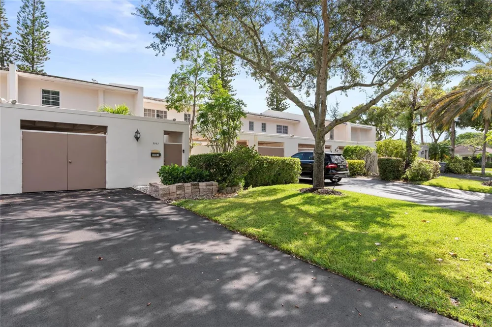 3063 PALM AIRE DRIVE #3063 Pompano Beach, FL 33069