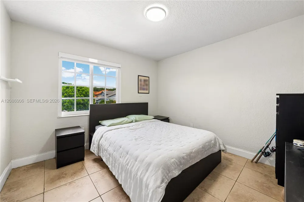 10350 SW 136th Ct Miami, FL 33186