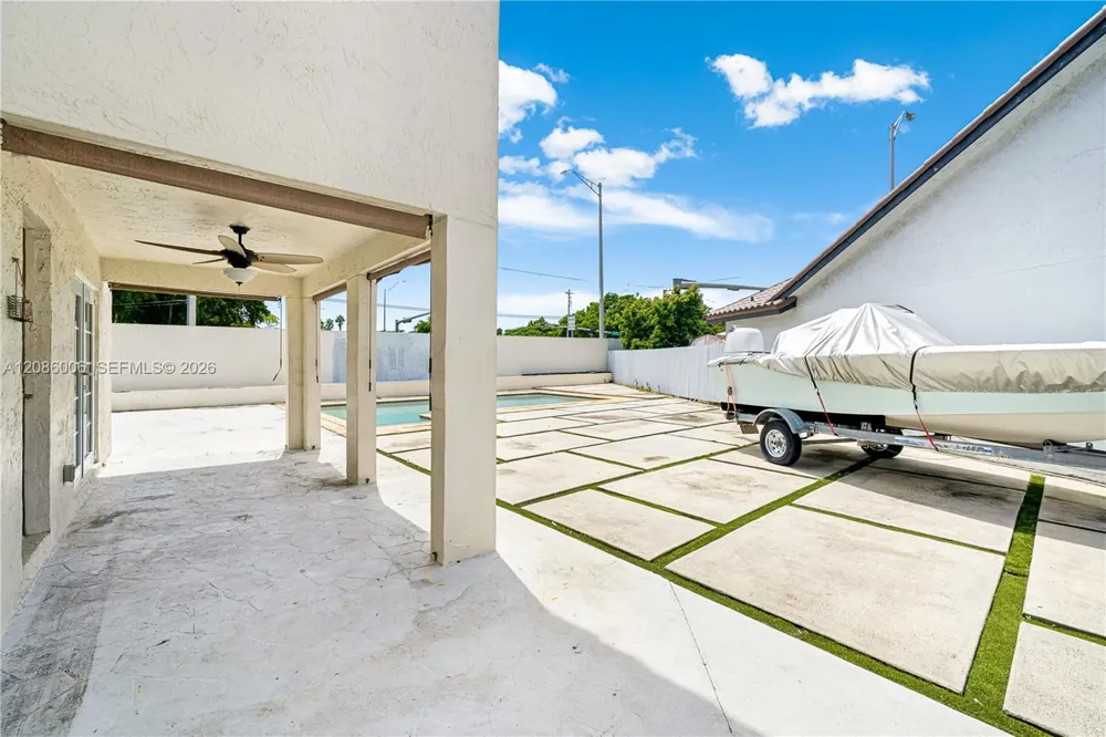 10350 SW 136th Ct Miami, FL 33186