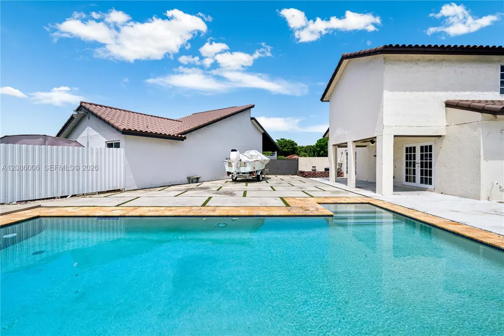 10350 SW 136th Ct Miami, FL 33186