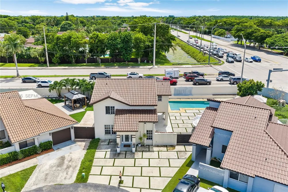 10350 SW 136th Ct Miami, FL 33186