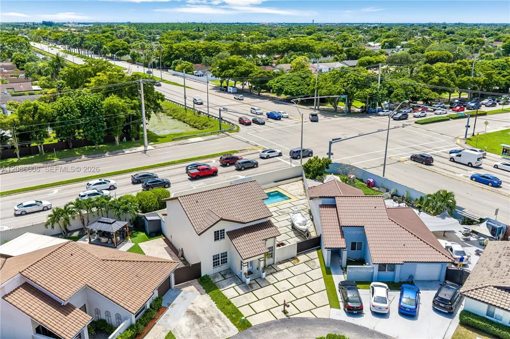 10350 SW 136th Ct Miami, FL 33186