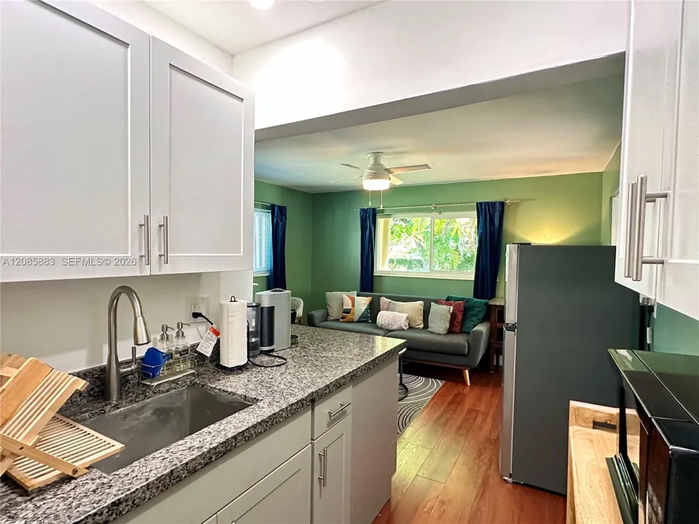 2431 Washington St #2 Hollywood, FL 33020