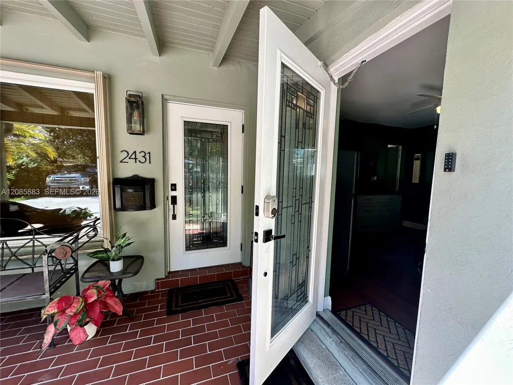 2431 Washington St #2 Hollywood, FL 33020