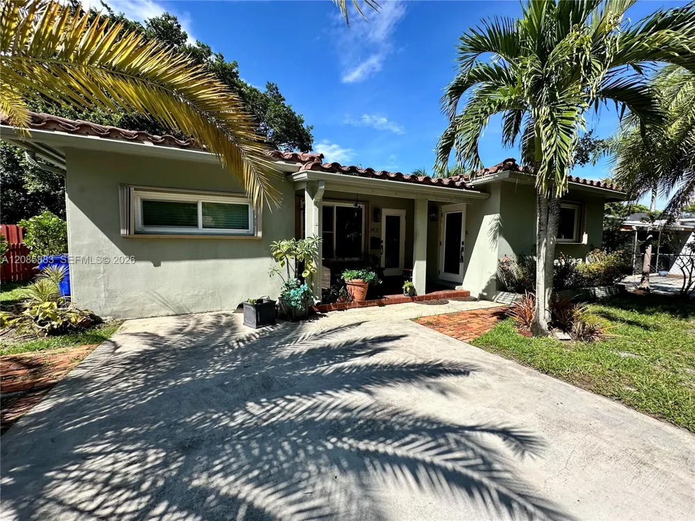 2431 Washington St #2 Hollywood, FL 33020